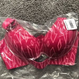 ADIDAS X IVY PARK
Pink Monogram Sport Bra